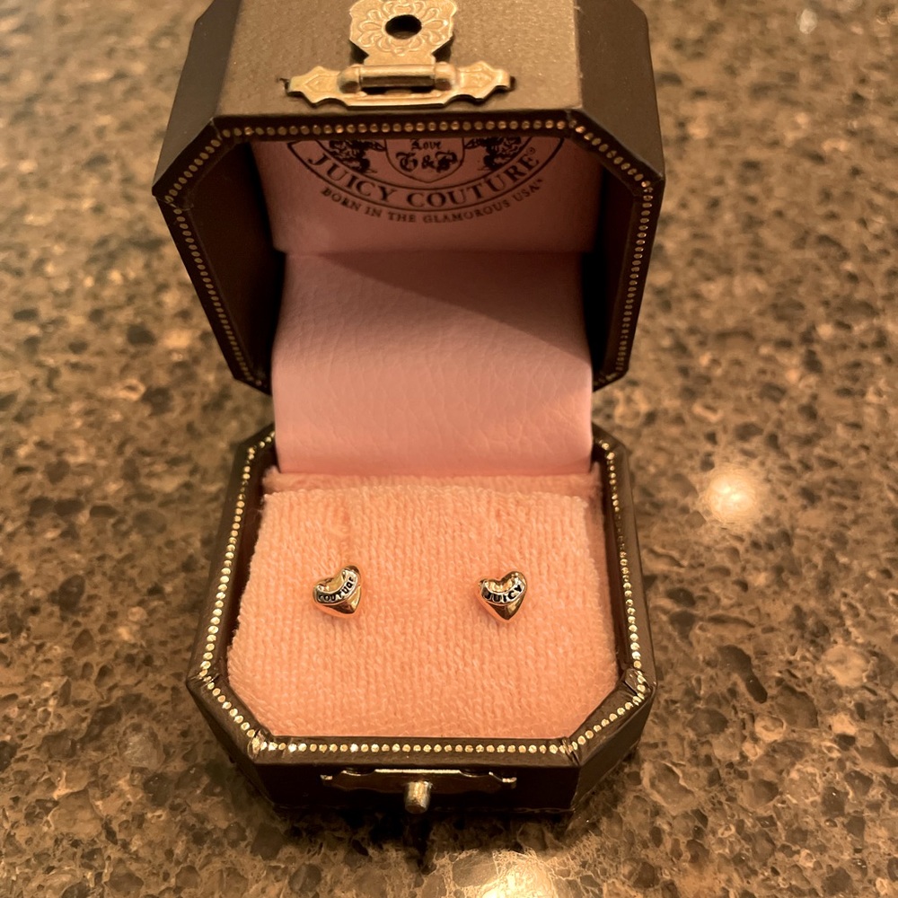 Vintage Juicy Couture earrings!